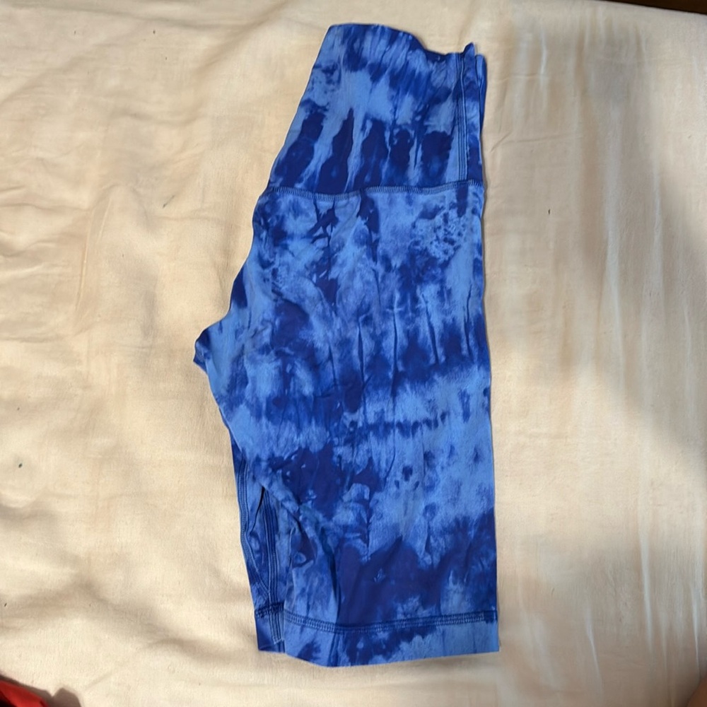 NWOT - Lululemon Align Biker Shorts